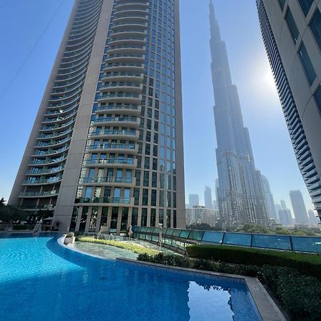 Prestige Living 1Br With Full Burj Khalifa View By Auberge دبي المظهر الخارجي الصورة