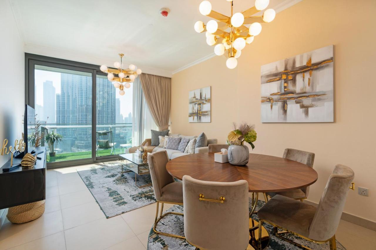 Prestige Living 1Br With Full Burj Khalifa View By Auberge دبي المظهر الخارجي الصورة