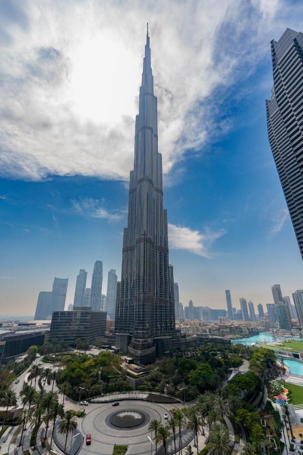 Prestige Living 1Br With Full Burj Khalifa View By Auberge دبي المظهر الخارجي الصورة