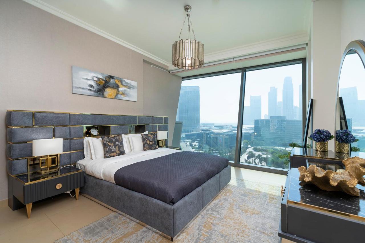 Prestige Living 1Br With Full Burj Khalifa View By Auberge دبي المظهر الخارجي الصورة