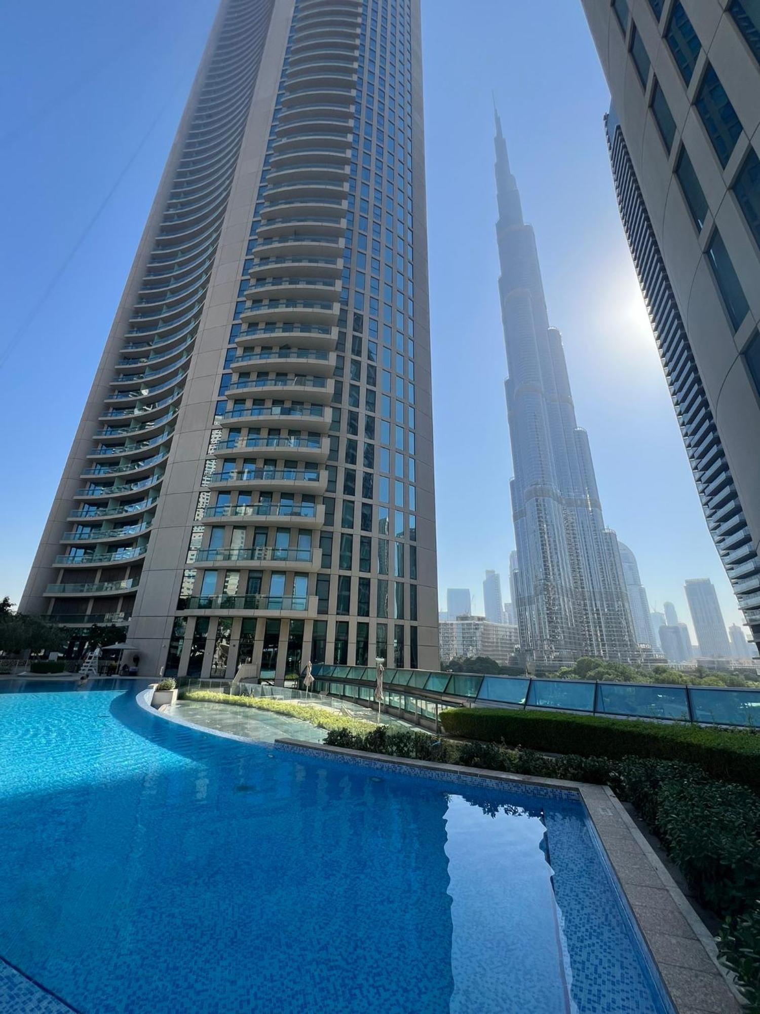 Prestige Living 1Br With Full Burj Khalifa View By Auberge دبي المظهر الخارجي الصورة